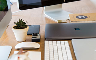 爱游戏登录入口-节奏混乱时球员应如何优先选择防守站位，节奏型控卫的球鞋