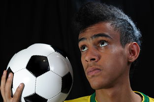 爱游戏在线登录-西甲球队采用焦点匹配系统优化局部空间压迫战术